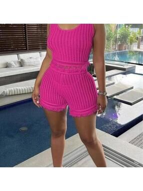 UNIQUE PINK BADDIE SHORT SET